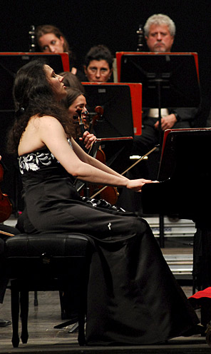 Press reviews of Martina Filjak's concertos.